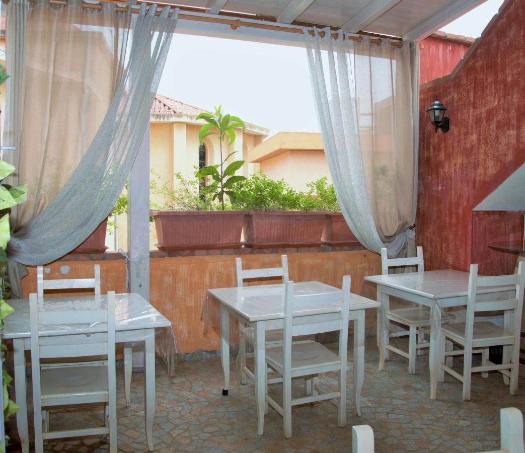 Hotel Sa Cralla Villasimius Kültér fotó