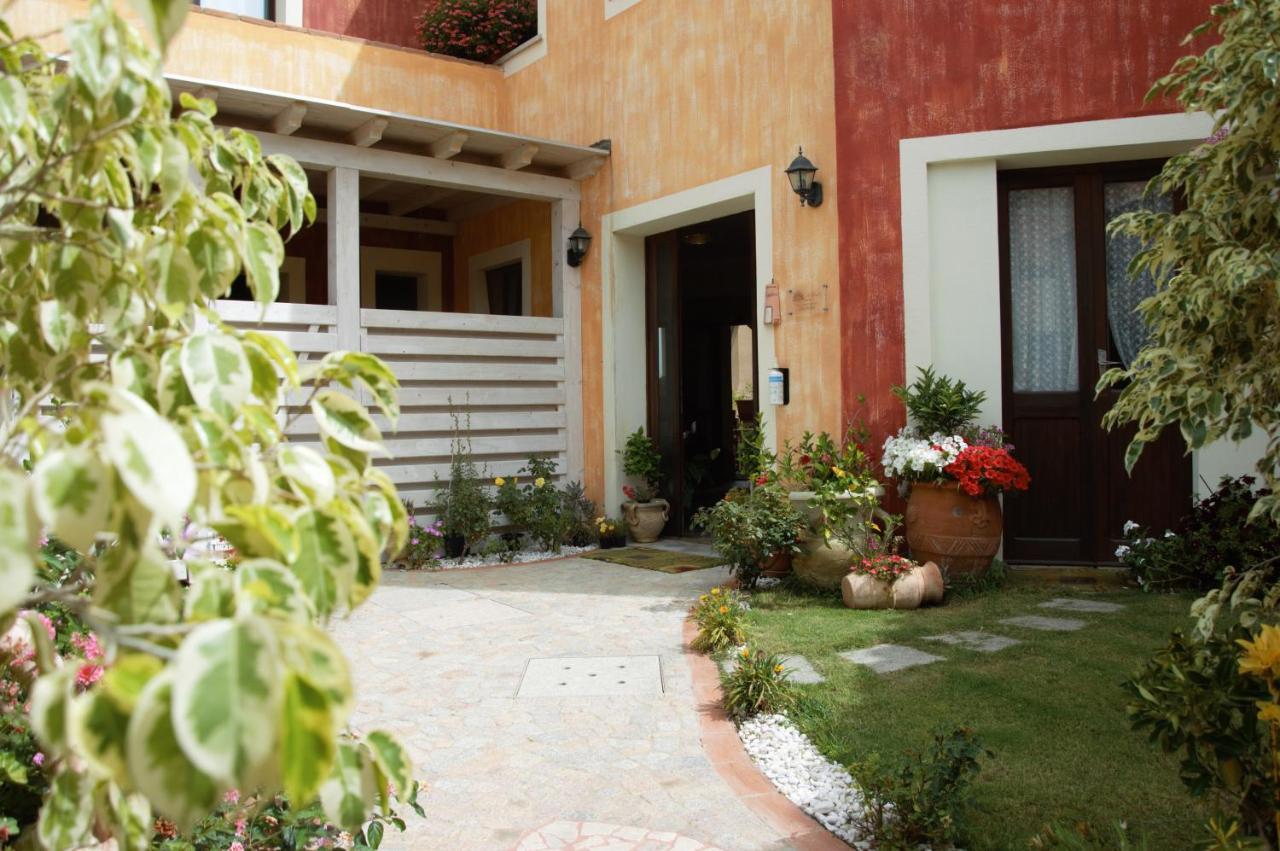 Hotel Sa Cralla Villasimius Kültér fotó